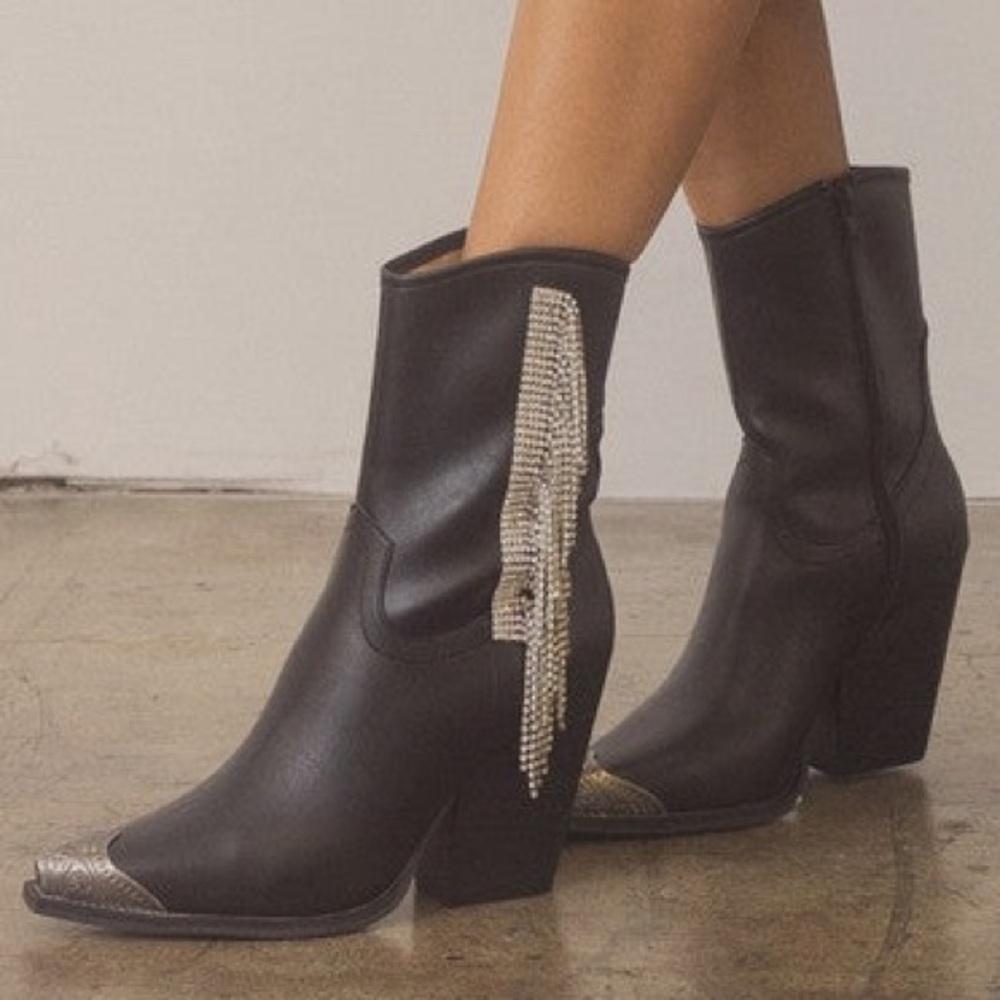 The Kai Rhinestone Fringe Etched Toe Cap Western Cowgirl Booties Boots Black - Picture 2 of 8